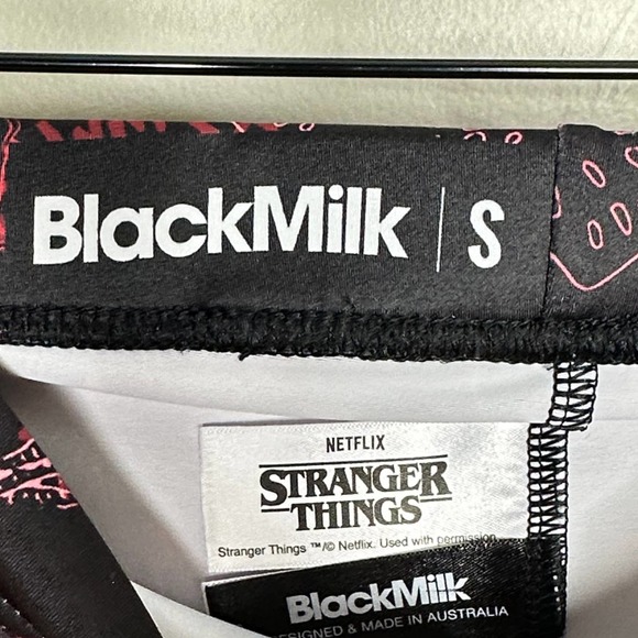 BLACKMILK Stranger Things Demogorgon Hunters Graffiti Leggings Ombre {G47} - Picture 6 of 6